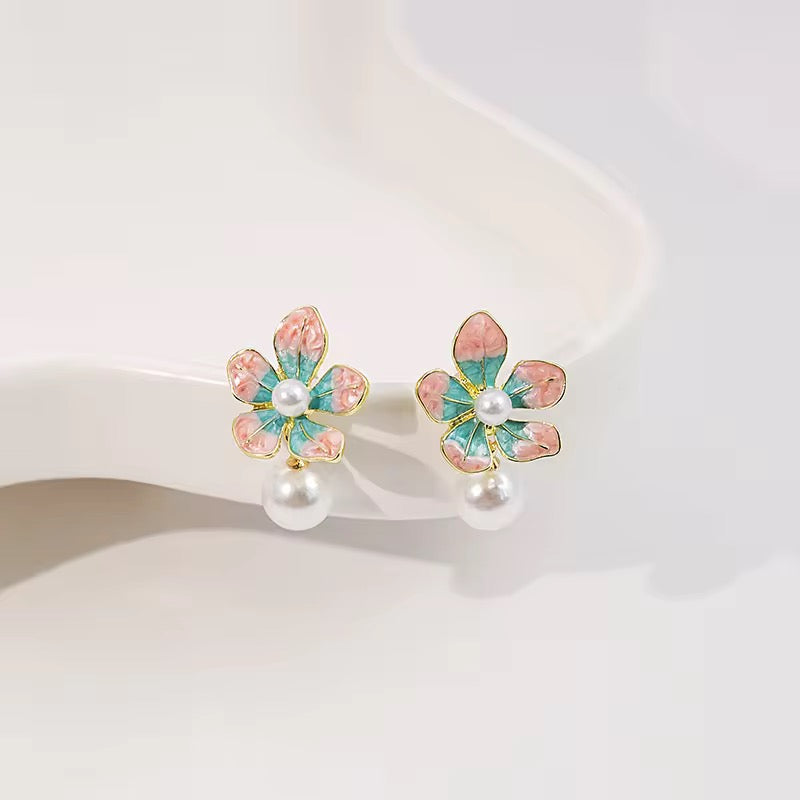 Sweet Style Dazzling Heart Design Pink Love Zircon Earring for Women Gold Plated Stud Earrings